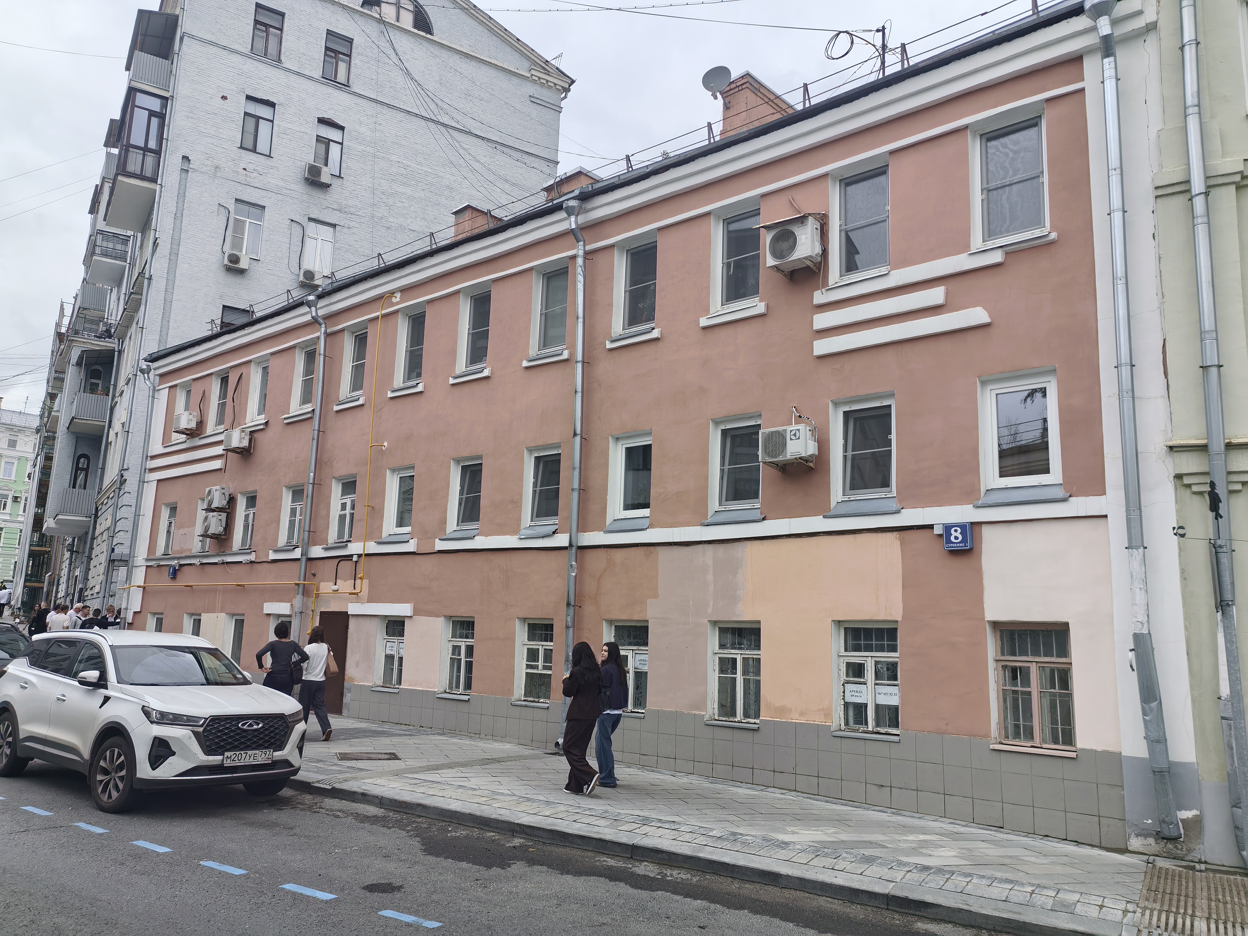 Нежилое помещение на продажу, 42,3 м² · Центральный административный округ, Малый Златоустинский пер., д. 8, стр. 1, Этаж № 1