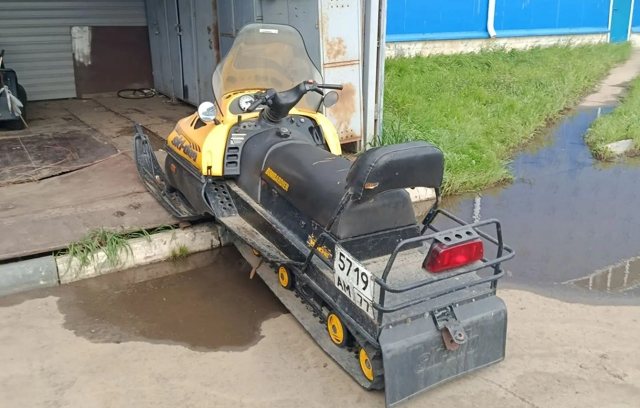 Спецтехника на продажу, SKI-DOO Skandik SWT, 2003 · 