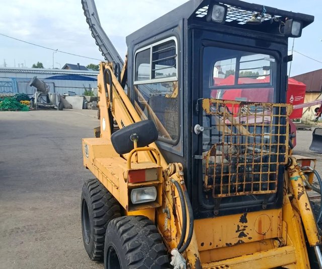 Спецтехника на продажу, МАШИНА КОМ.-СТРОИТ. МКСМ-800Н, 2007 · 