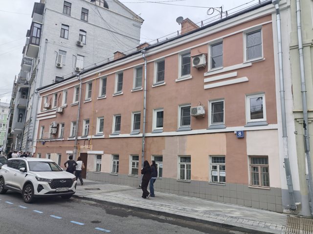 Нежилое помещение на продажу, 42,3 м² · Центральный административный округ, Малый Златоустинский пер., д. 8, стр. 1, Этаж № 1
