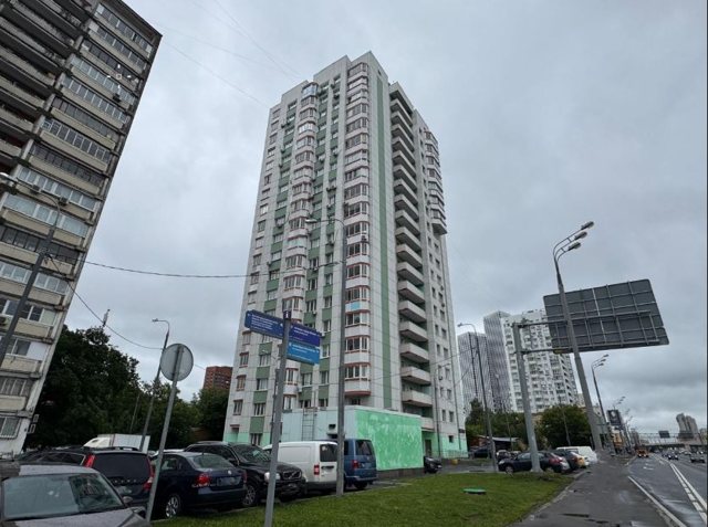Нежилое помещение на продажу, 1956,4 м² · Северо-Западный административный округ, Хорошево-Мневники, ул. Мнёвники, д. 15, подвал 1 пом. 1/П (XI); подвал 2 пом. 2/П (XII) ; этаж 1 пом.1/1 (I) , пом. 2/1 (IX), пом. 3/1 (VI), пом. 4/1 (VII), пом. 5/1 (II).