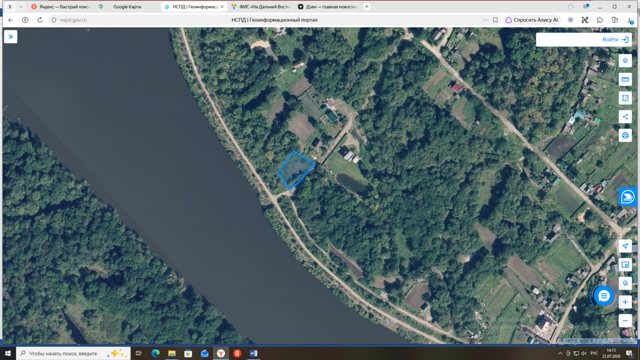 Земельный участок · 10 сот. · край Хабаровский 75 м по направлению на юго-запад от ориентира жилое здание, расположенного за пределами участка, адрес ориентира: Хабаровский край, район имени Лазо, р.п. Хор, ул. Огородная, д. 22
